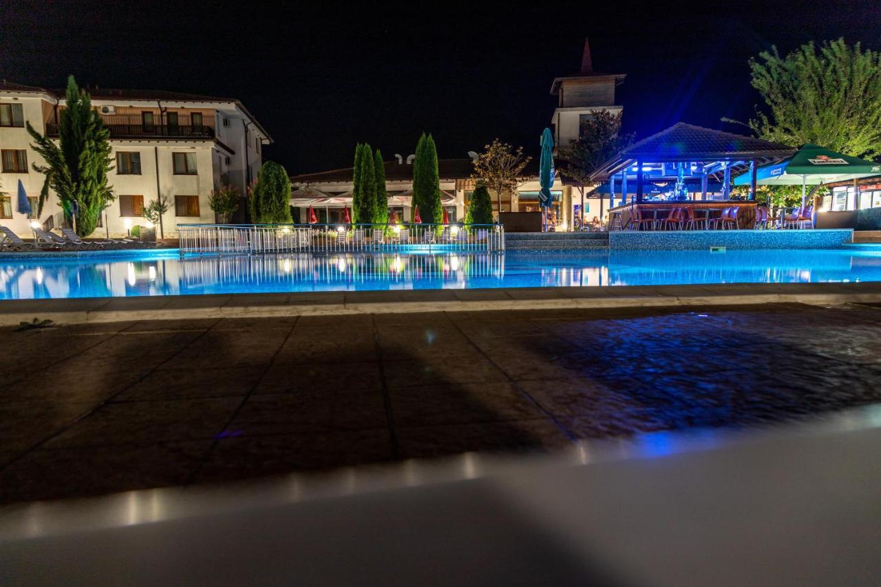 Harmony Hills Kolevi Apartments Rogachevo Exterior foto